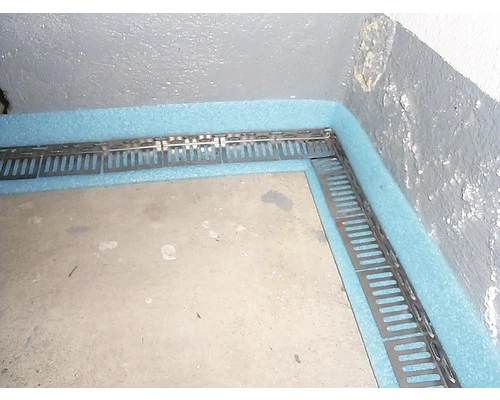 MAX4® FS10 FS09 Randstrook Inclusief 3 Klemmen 1 MAX4® FS10 FS09 Randstrook Inclusief 3 Klemmen